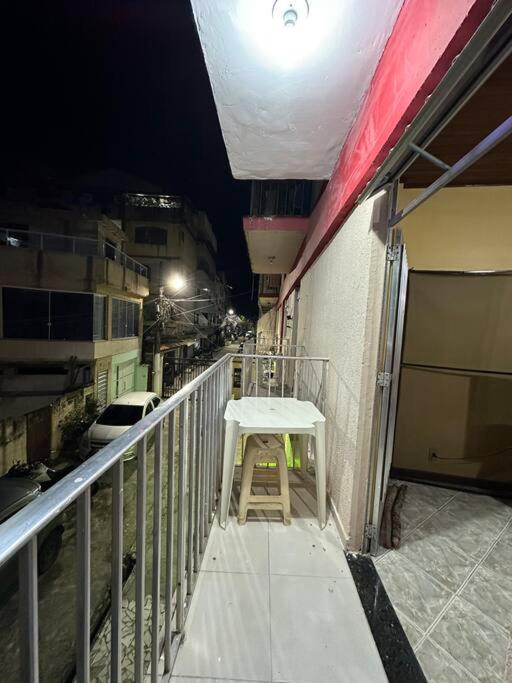 Apt Mobiliado A 300m Da Praia * Rio de Janeiro